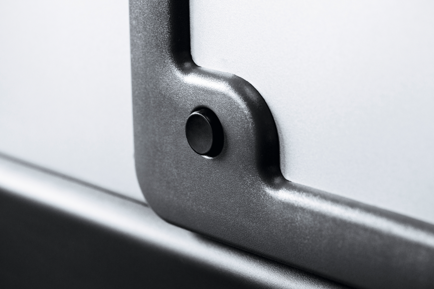 Knopf mit Magnet