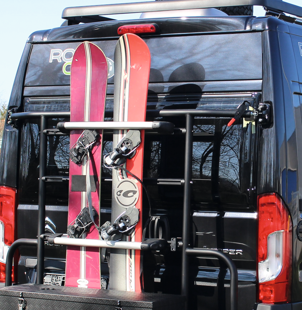 Ski/Snowboard-Kit 4 Skis o.2 Boards (S)