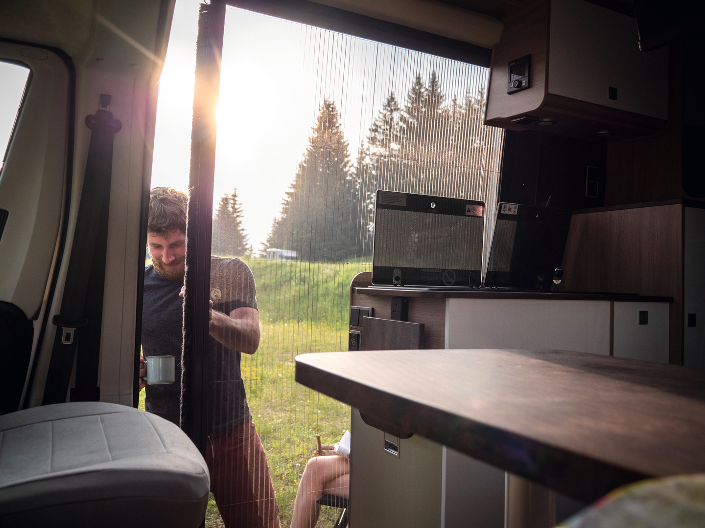 Lippert VANSCREEN