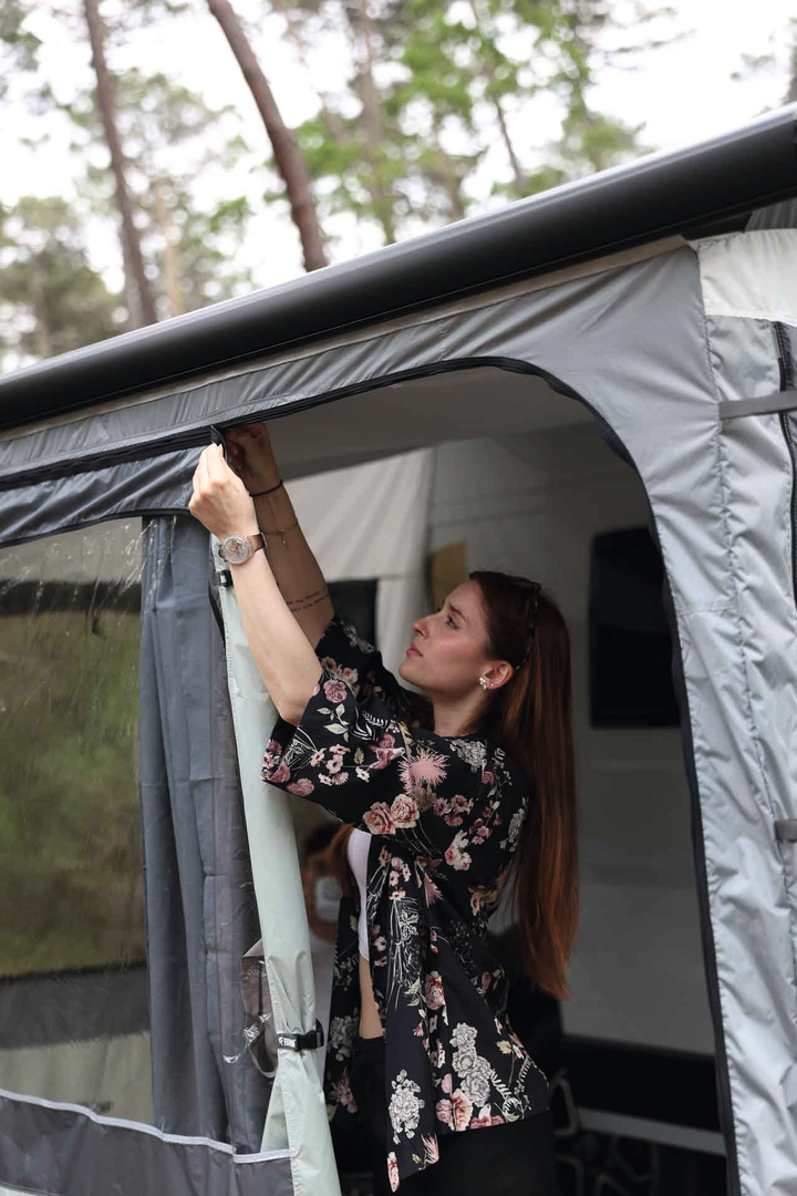 PRIVACY-ROOM Ultra Light 260 Van