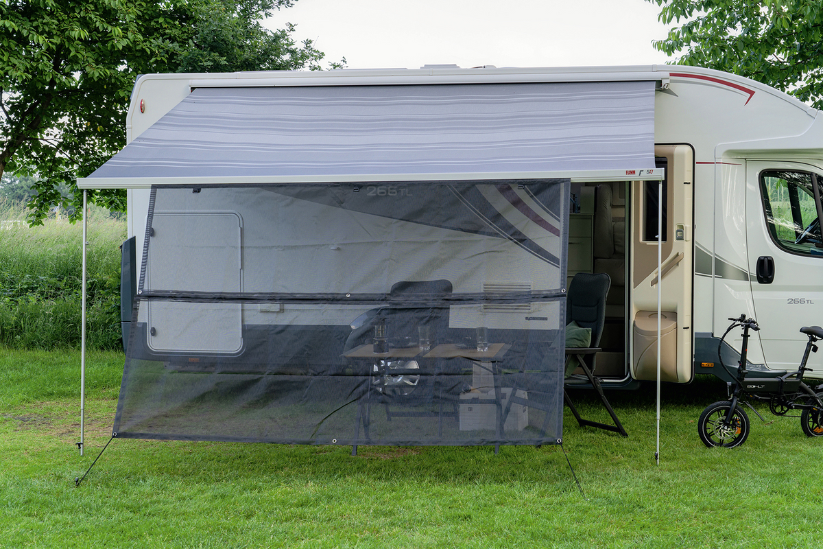 Sun Blocker Travellife schwarz 280x175 (1)