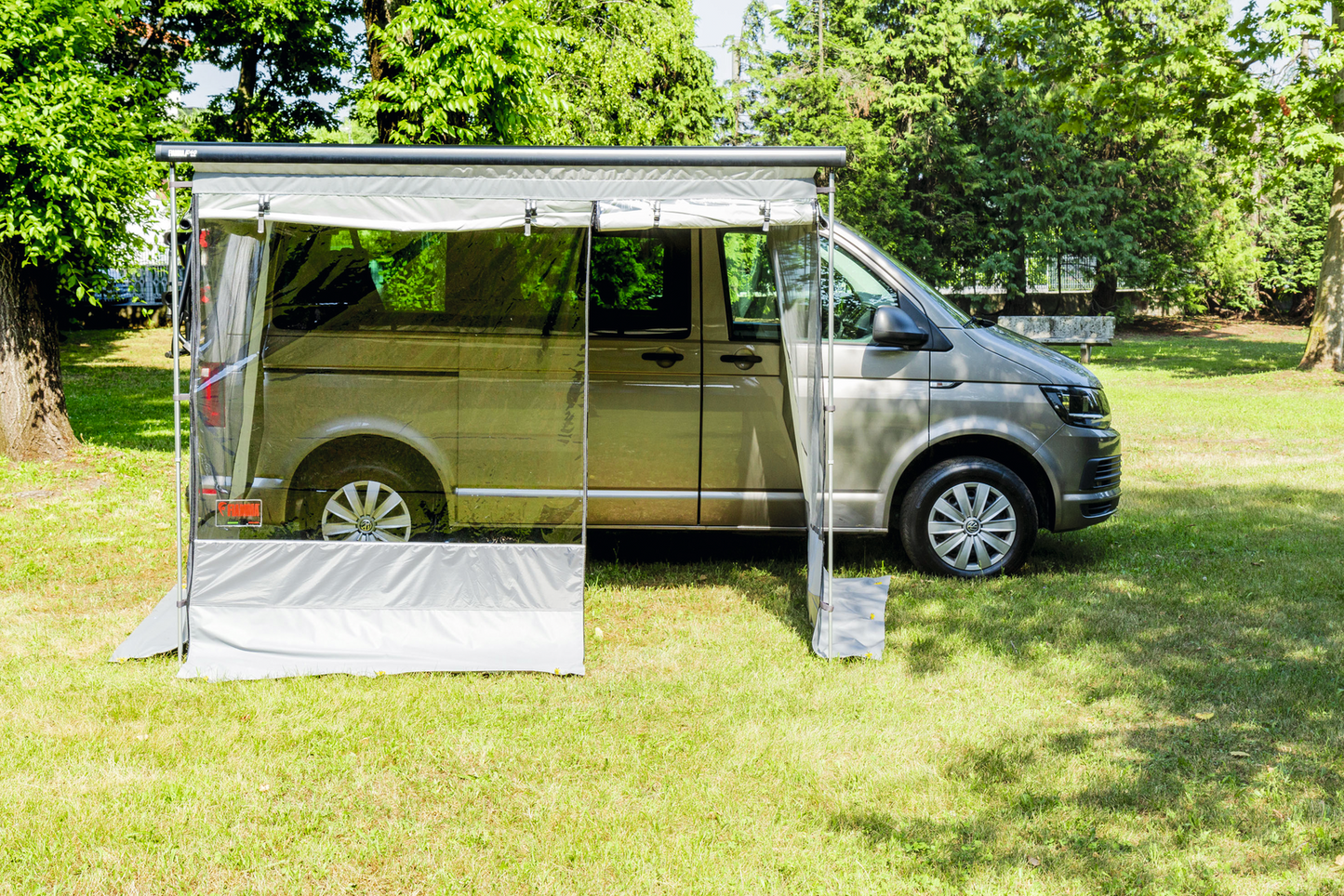 Room Van Premium
